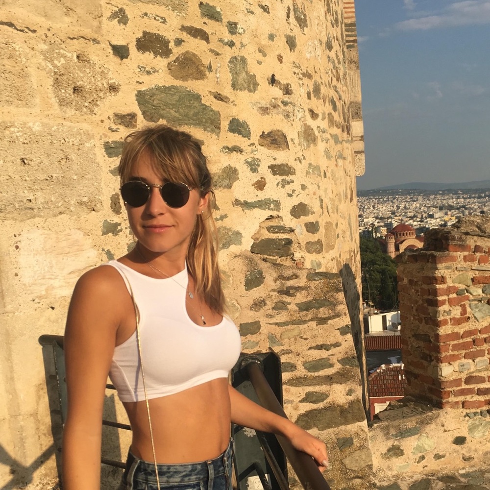 Whit top - Picture 3 of 3